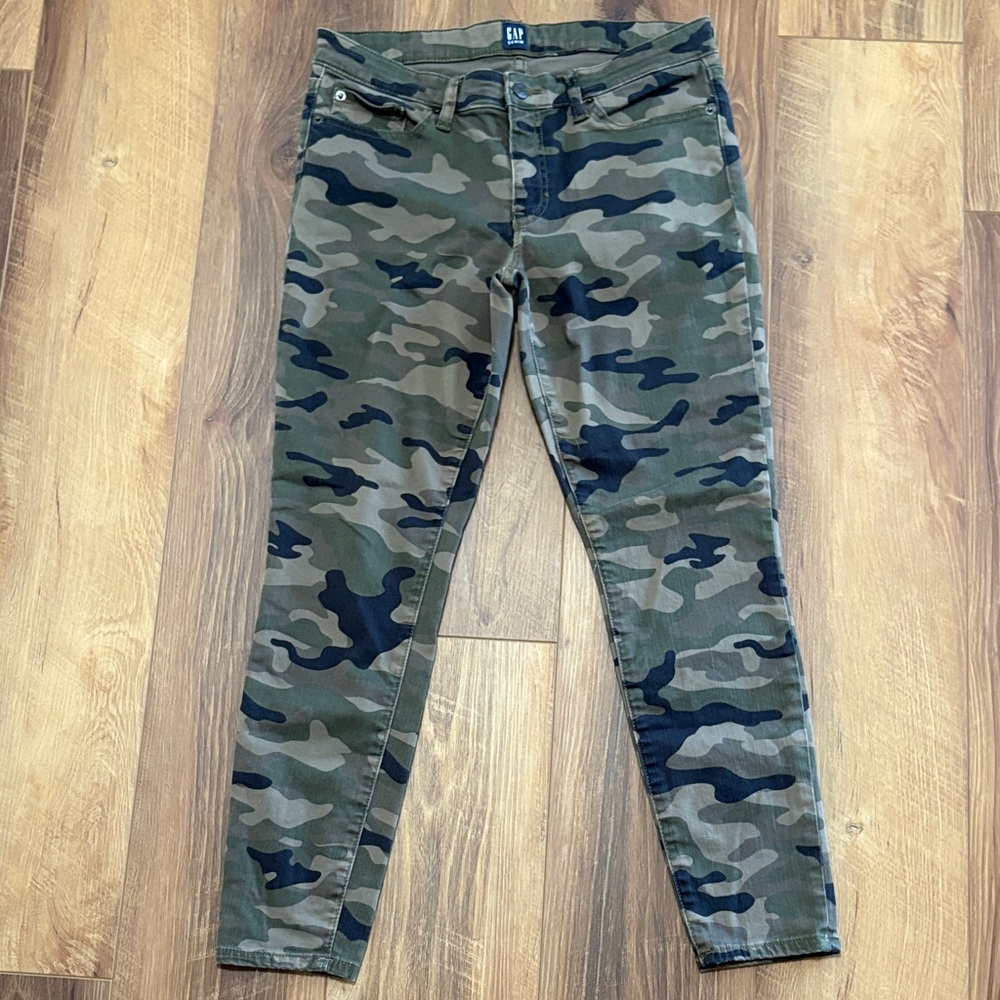 Gap Denim Women's Camo Pants size 29 legging